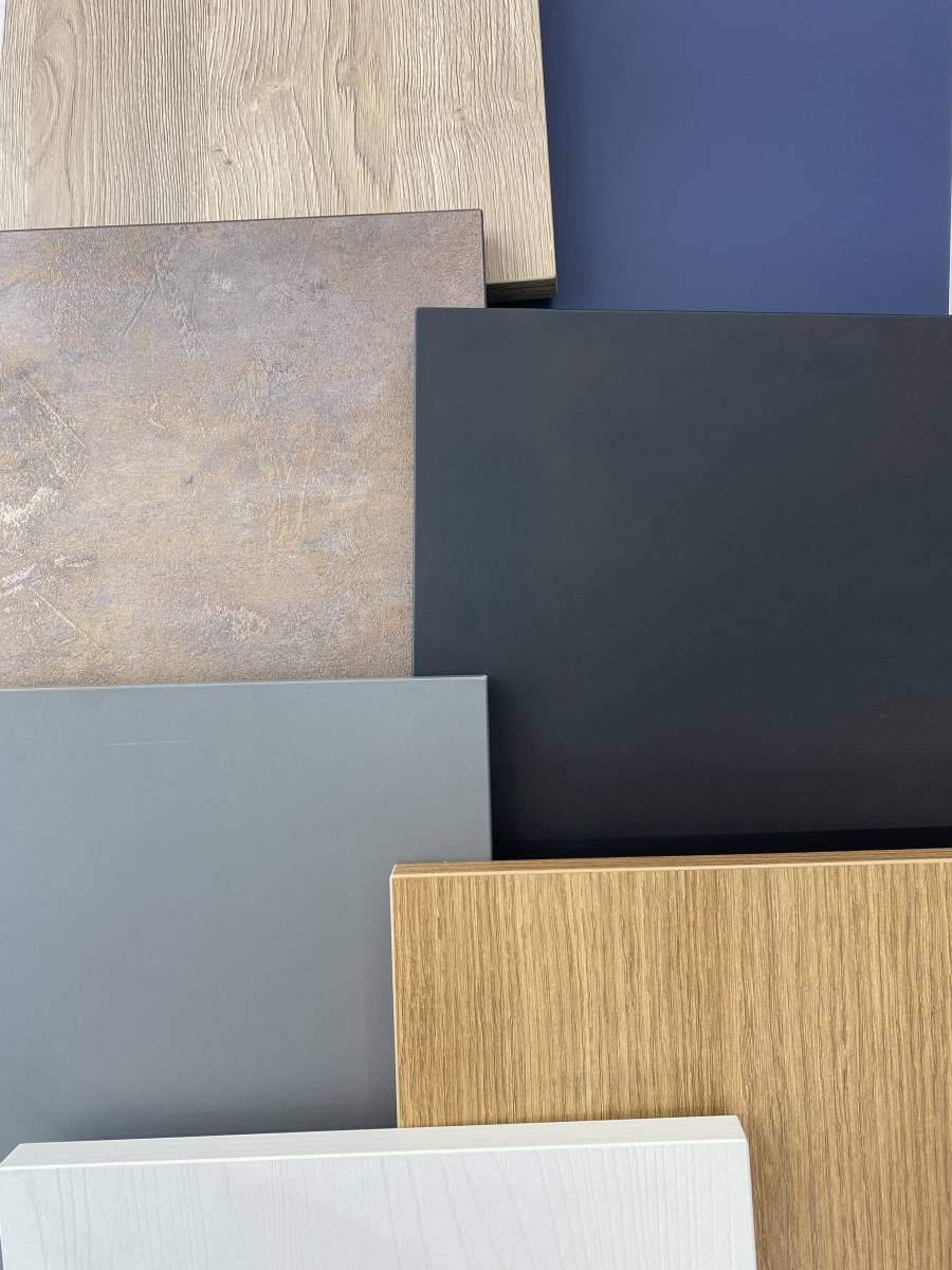 Cuisiniste à Roanne parle de l’importance du choix des couleurs
